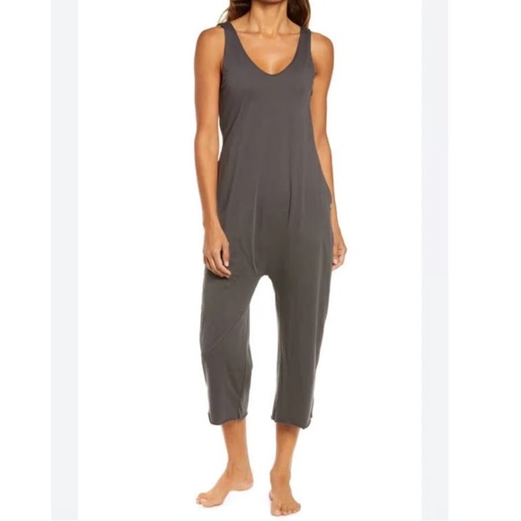 Lunya 100% Pima Cotton V-Neck Cropped Jumpsuit Meditative Gray Size XS